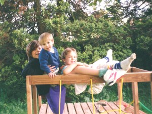 kidstogether-backyard-1991